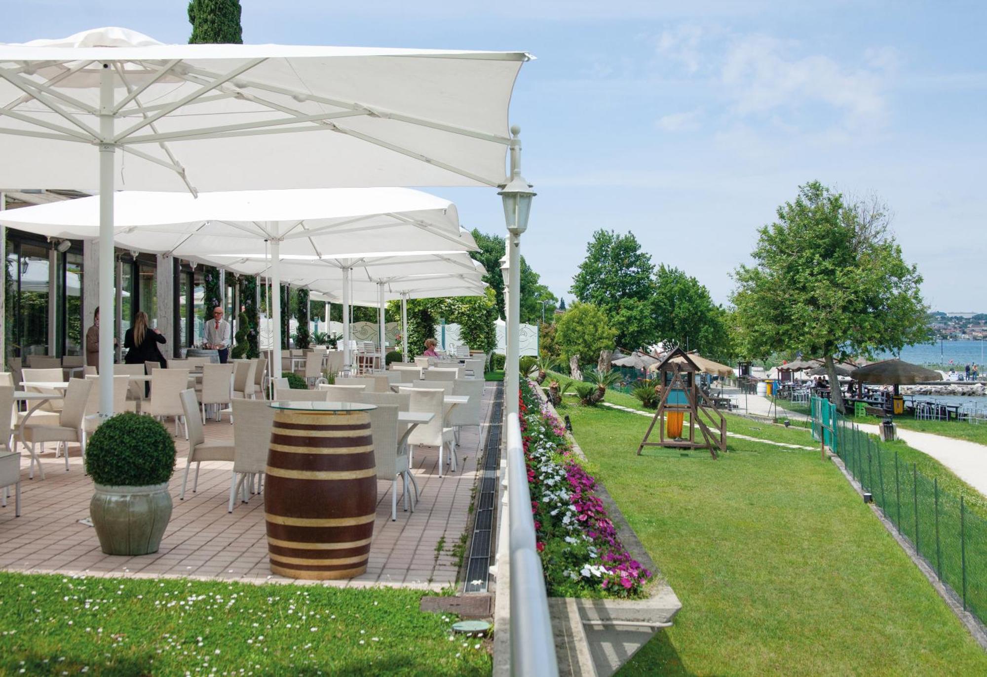Hotel Aquila D'Oro Desenzano Desenzano del Garda Eksteriør billede